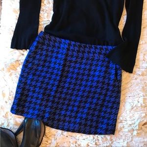 🎉HP🎉. Express skirt